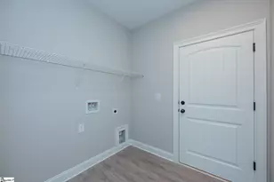 502 Hellams Rd, Gray Court, SC 29645 - Photo 17