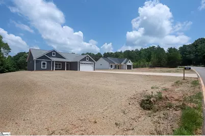 502 Hellams Road, Gray Court, SC 29645 - Photo 3