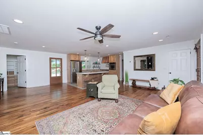 508 Forest Drive, Landrum, SC 29356 - Photo 9