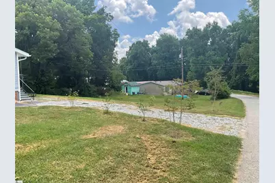 407 Old Farm Road, Moore, SC 29539 - Photo 17