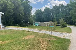 407 Old Farm Rd, Moore, SC 29539 - Photo 17