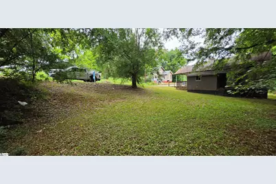11 Valley Street, Greenville, SC 29611 - Photo 3