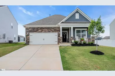 407 Strayhorn Street, Piedmont, SC 29673 - Photo 1