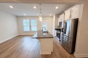 200 Marston Ln, Greenville, SC 29611 - Photo 7