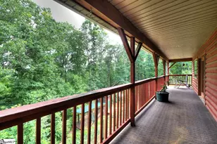 189 Caledonia Rd, Landrum, SC 29356 - Photo 17