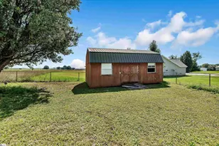 114 Meadowood Dr, Anderson, SC 29626 - Photo 21