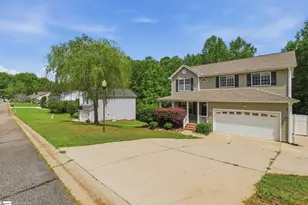 719 Timberwood Ridge, Greer, SC 29651 - Photo 3