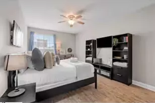 10 E Washington St, Greenville, SC 29601 - Photo 7