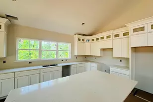 850 Cattle Dr, Laurens, SC 29360 - Photo 9