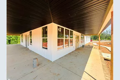 850 Cattle Drive, Laurens, SC 29360 - Photo 15