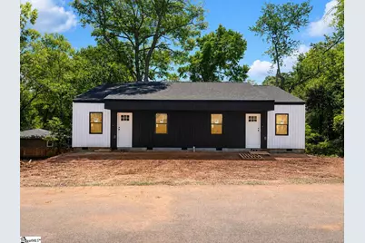 142/144 Andover Road, Spartanburg, SC 29322 - Photo 1