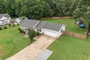 324 Corey Dr, Inman, SC 29349 - Photo 3