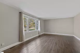 24 N Harbor Dr, Greenville, SC 29611 - Photo 7