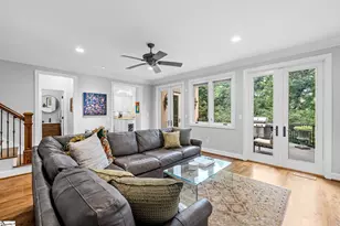11 Ridgeland Dr, Greenville, SC 29601 - Photo 5