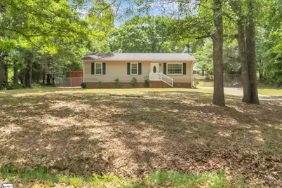107 A Brookforest Drive, Belton, SC 29627 - Photo 5