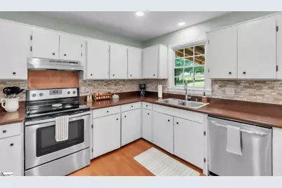 107 A Brookforest Drive, Belton, SC 29627 - Photo 15