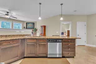 21 Dolerite Dr, Taylors, SC 29687 - Photo 13