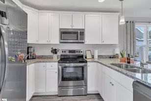 220 Joes Ct, Easley, SC 29642 - Photo 13
