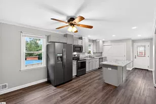 109 Woodruff Ct, Moore, SC 29369 - Photo 9