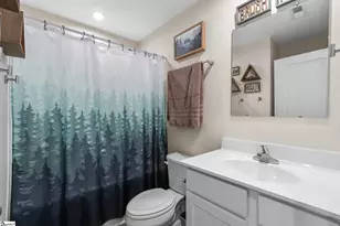 220 Brooklane Ct, Easley, SC 29642 - Photo 33