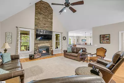 922 Wax Myrtle Court, Greer, SC 29651 - Photo 5