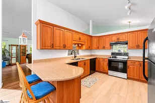5 Lillians Ln, Greer, SC 29651 - Photo 5