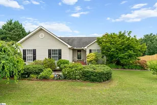 5 Lillians Ln, Greer, SC 29651 - Photo 1