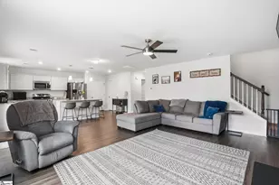 328 Whittier St, Greenville, SC 29605 - Photo 17