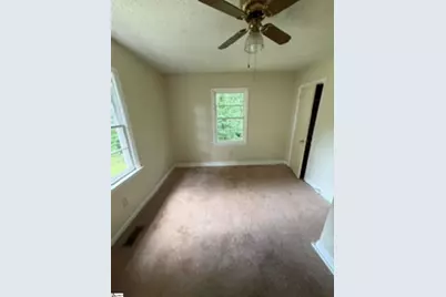 729 W Georgia Street, Woodruff, SC 29388 - Photo 7