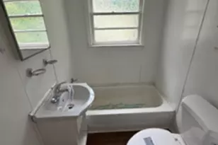 729 W Georgia St, Woodruff, SC 29388 - Photo 5