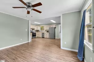 203 Shands St, Clinton, SC 29325 - Photo 3