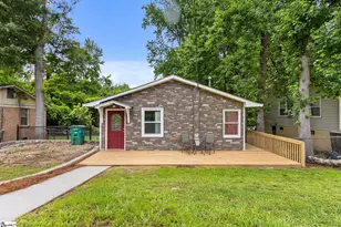 203 Shands St, Clinton, SC 29325 - Photo 1