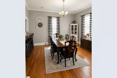 211 Duke Street, Ninety Six, SC 29666 - Photo 5