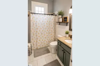 211 Duke Street, Ninety Six, SC 29666 - Photo 9