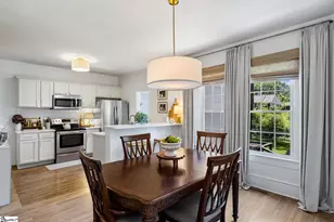 6 Rogers Ave, Greenville, SC 29617 - Photo 9