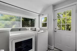 6 Rogers Ave, Greenville, SC 29617 - Photo 21