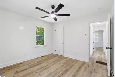 106 Mayfair Drive, Taylors, SC 29687 - Photo 13