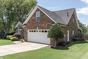 132 Glenaire Dr, Greer, SC 29650 - Photo 3