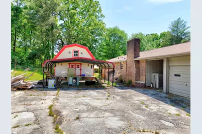 4981 Moorefield Memorial Highway, Pickens, SC 29671 - Photo 29