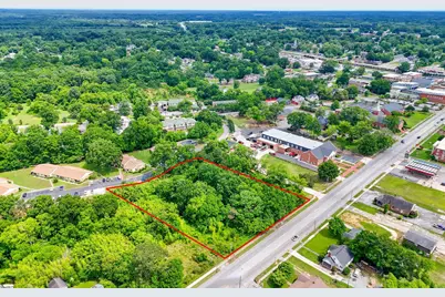 410 N Broad Street, Clinton, SC 29325 - Photo 3