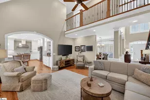 207 Benjamine Perry Ct, Simpsonville, SC 29681 - Photo 9