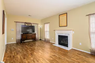15 Bellows Falls Dr, Greer, SC 29650 - Photo 5