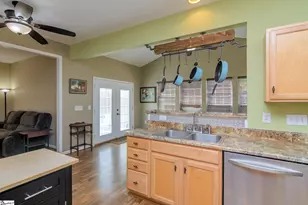 15 Bellows Falls Dr, Greer, SC 29650 - Photo 7