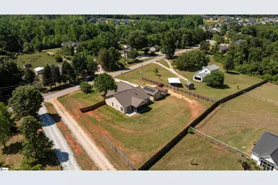 382 W Darby Road, Greenville, SC 29609 - Photo 45