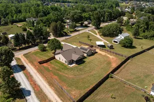 382 W Darby Rd, Greenville, SC 29609 - Photo 45