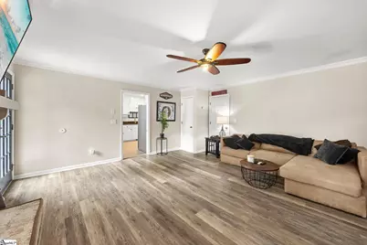 215 Bendingwood Circle, Taylors, SC 29687 - Photo 15