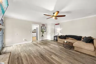 215 Bendingwood Cir, Taylors, SC 29687 - Photo 15