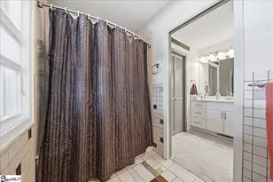 306 Watkins Cir, Taylors, SC 29687 - Photo 21