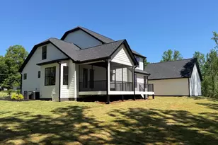 668 Flynn Rd, Greer, SC 29651 - Photo 9