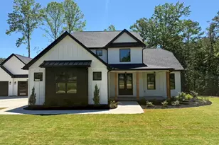 668 Flynn Rd, Greer, SC 29651 - Photo 3